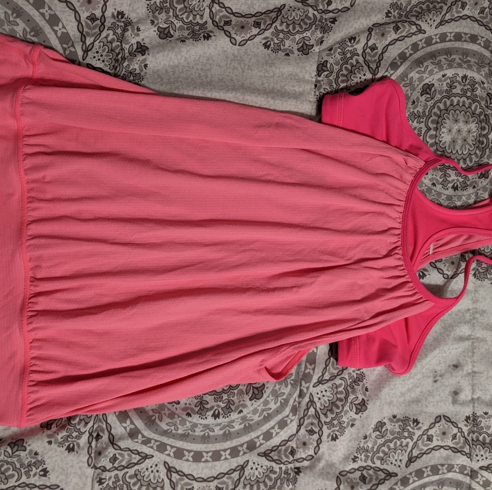 Lululemon sports bra top